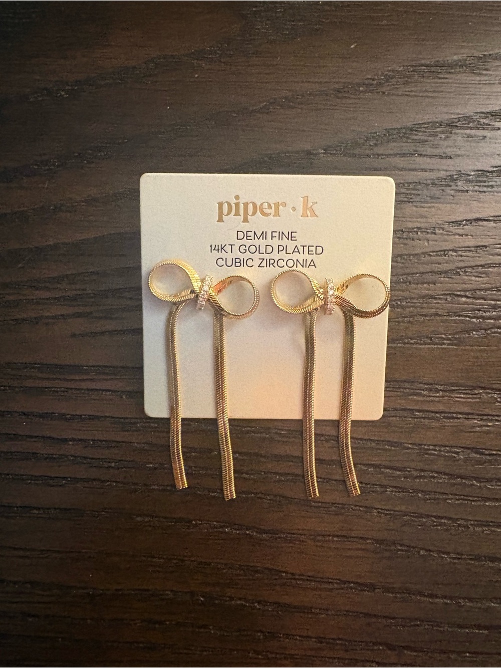 NEW Piper K bow earrings